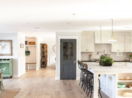 A Guide to Engineered Hardwood vs. Solid Hardwood for Home Flooring